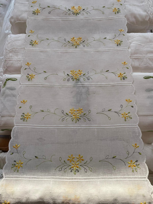 Tenda modulare fiore giallo e arancione ricamato base naturale